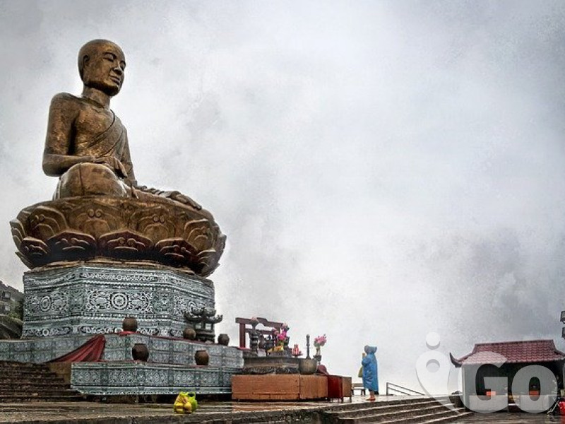 006 statue-5135429 640